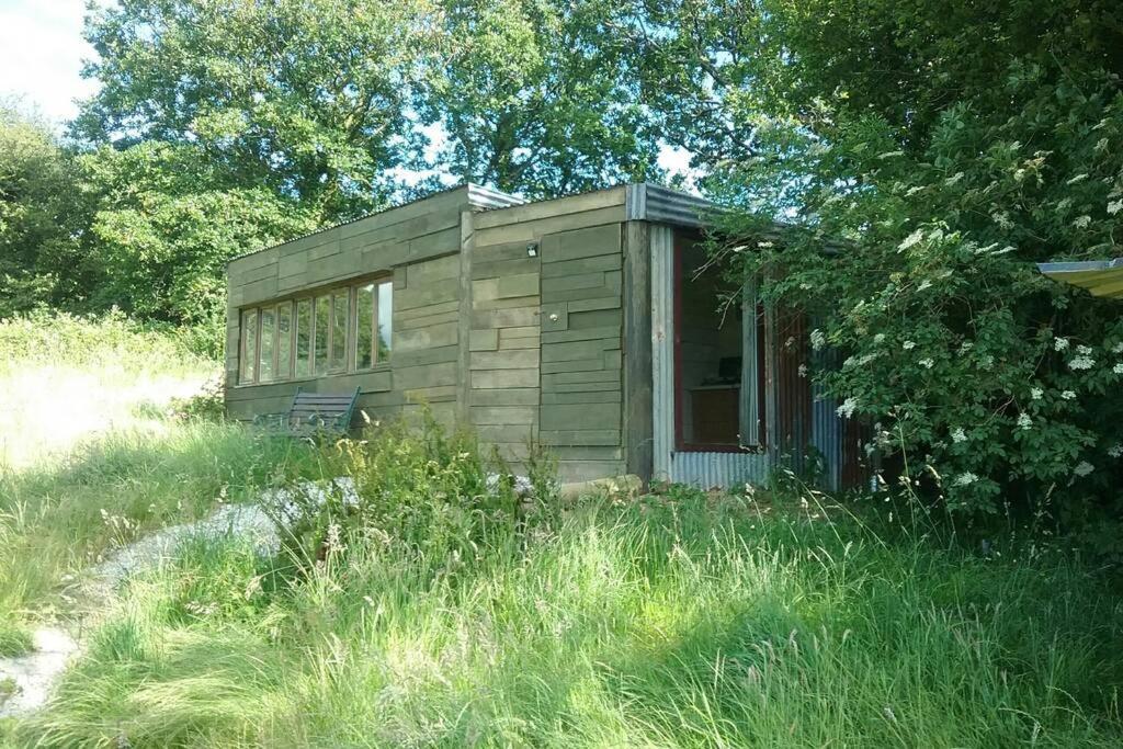 Stags View,Unique Eco Cabin, Dartmoor Views South Brent Exterior photo